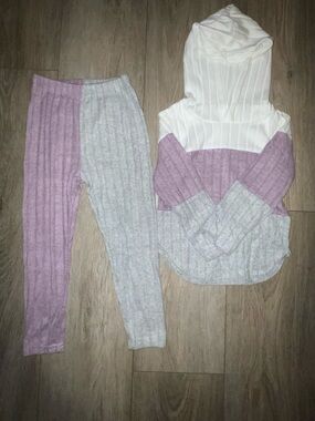 Amazon Girls Colorblock Hoodie & Leggings Set - White, Pink, Gray
